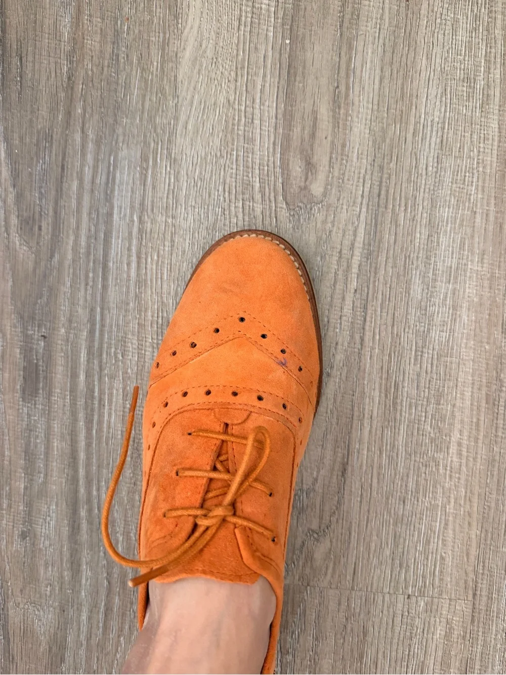 Women Orange Suede Lace-Up Oxfords